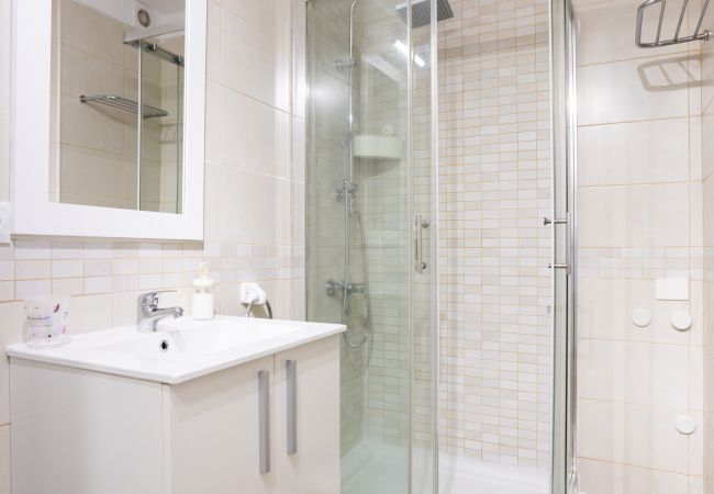 Studio in Puerto de la Cruz - OkStay - Estudio Flores, con piscina y a 300m de la playa Studio in Puerto de la Cruz - OkStay - Estudio Flores, con piscina y a 300m de la playa