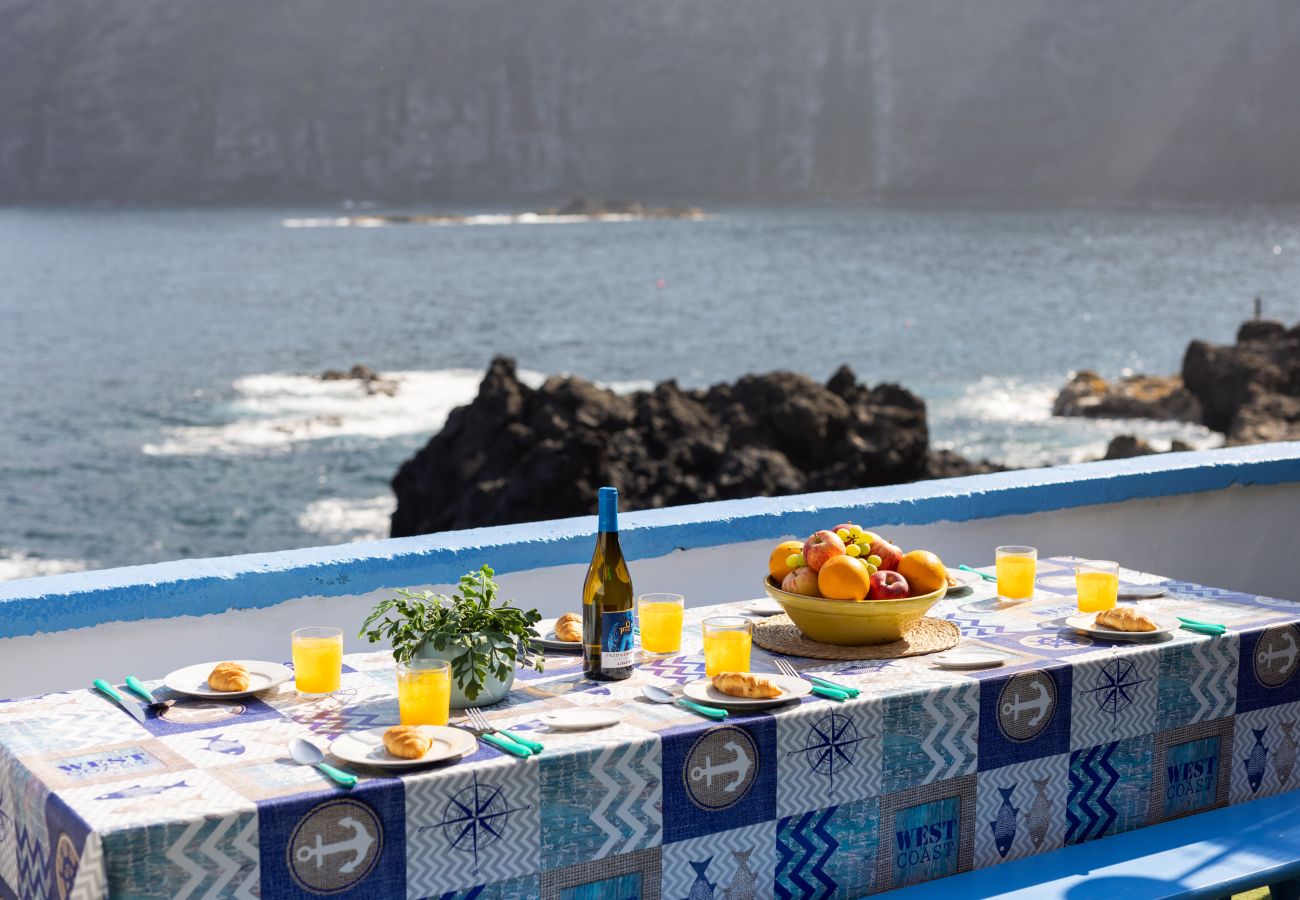 House in La Matanza de Acentejo - OkStay Views of the Tenerife Pond