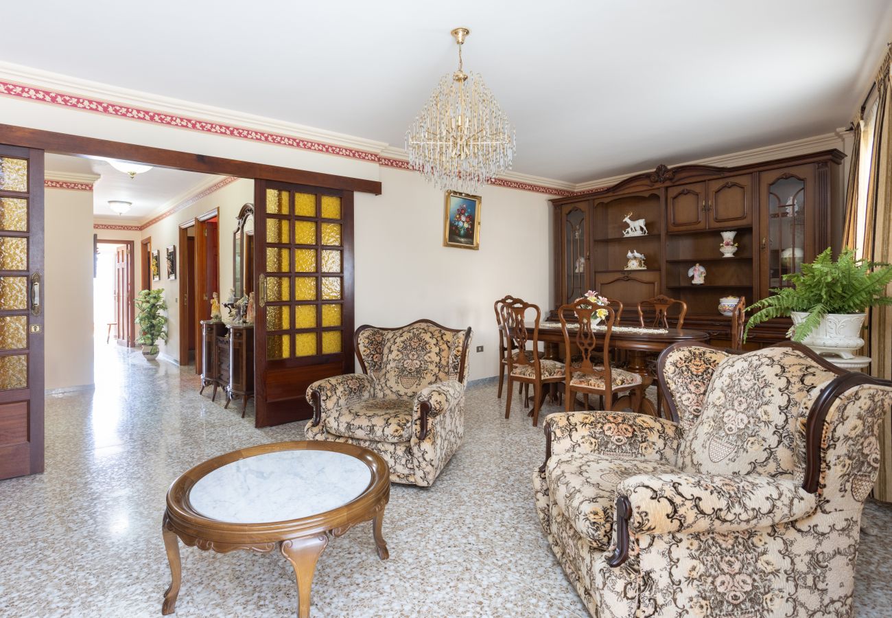House in La Victoria de Acentejo - OkStay Family house, Teide view, La Victoria