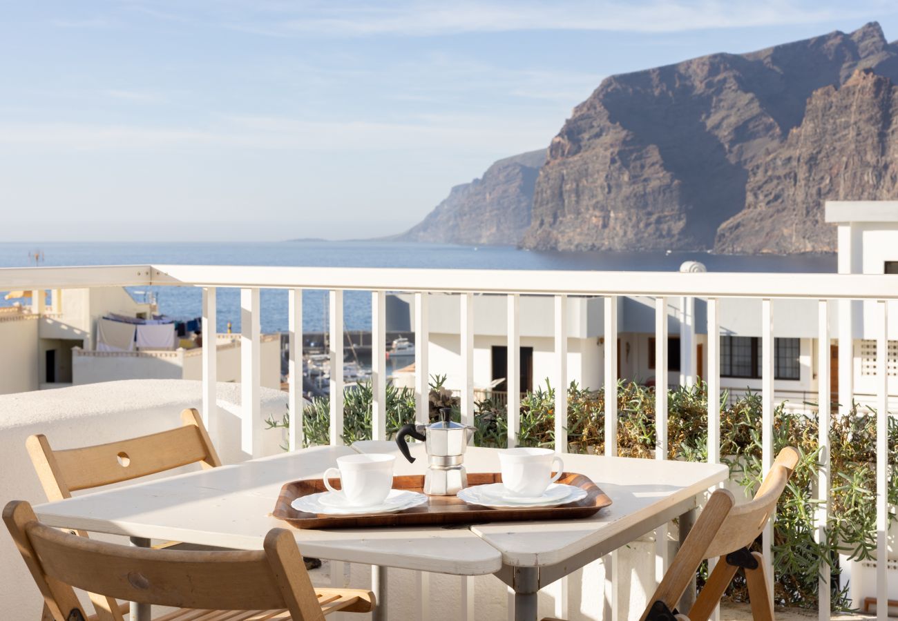 Apartment in Santiago del Teide - OkStay Los Gigantes Tenerife 