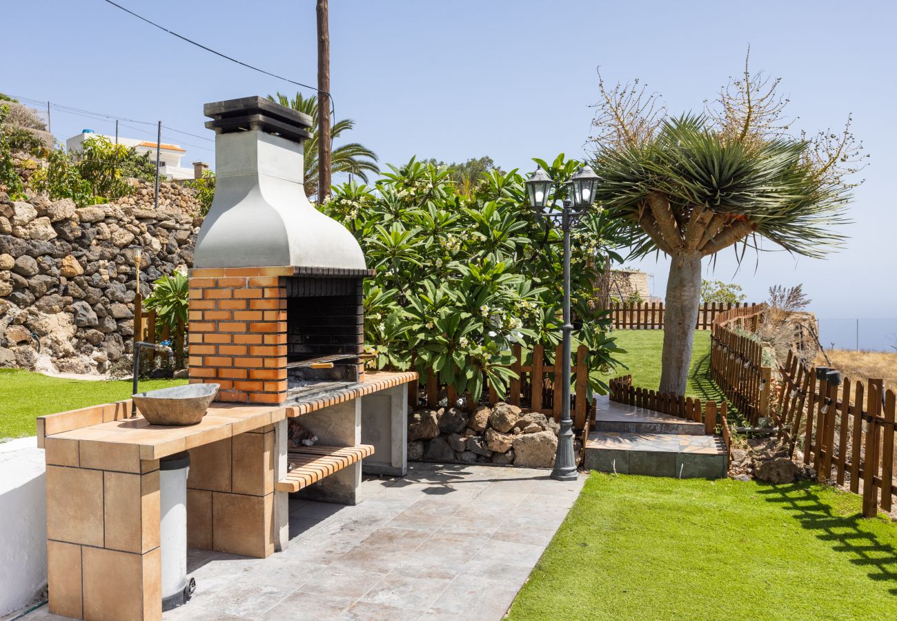 Villa in Fasnia - OkStay Villa Arali: Lujo renovado en Tenerife