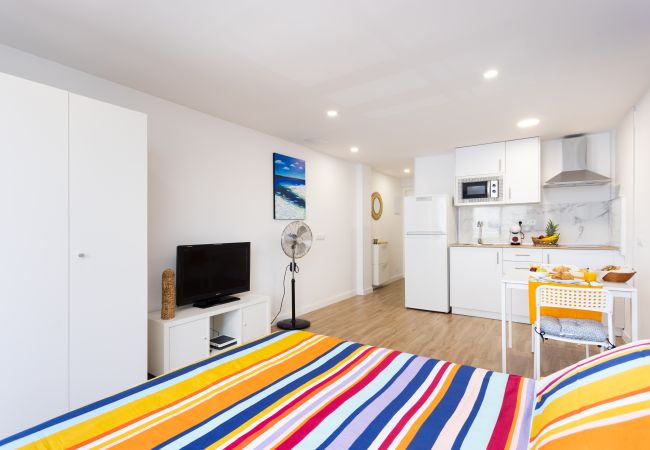 Studio in Puerto de la Cruz - OkStay - Studio Flores, with pool and 300m from the beach Studio in Puerto de la Cruz - OkStay - Studio Flores, with pool and 300m from the beach