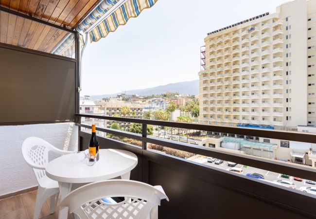 Studio in Puerto de la Cruz - OkStay - Studio Flores, with pool and 300m from the beach Studio in Puerto de la Cruz - OkStay - Studio Flores, with pool and 300m from the beach