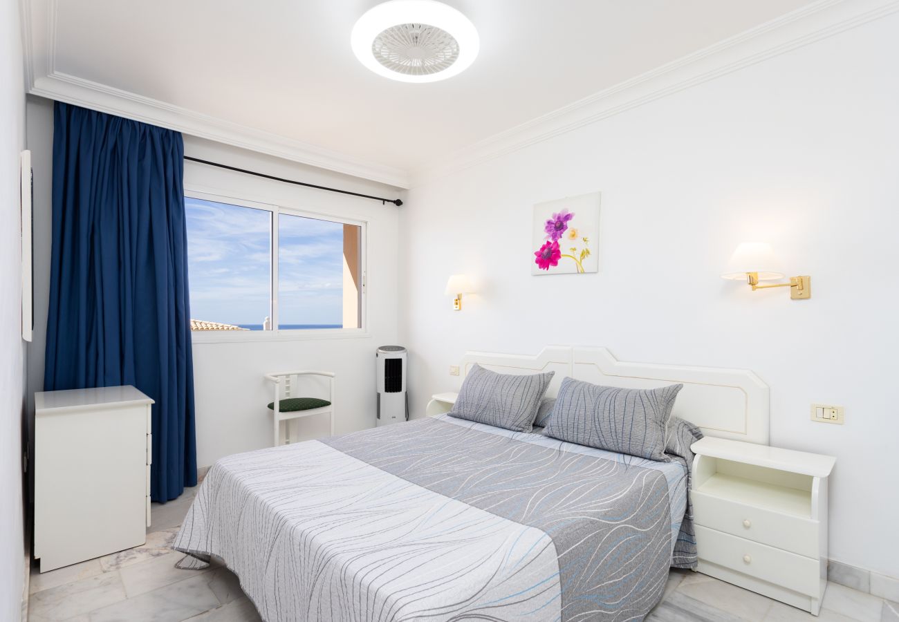 Apartment in Santiago del Teide - OkStay - Los Gigantes Apartment with views and pool