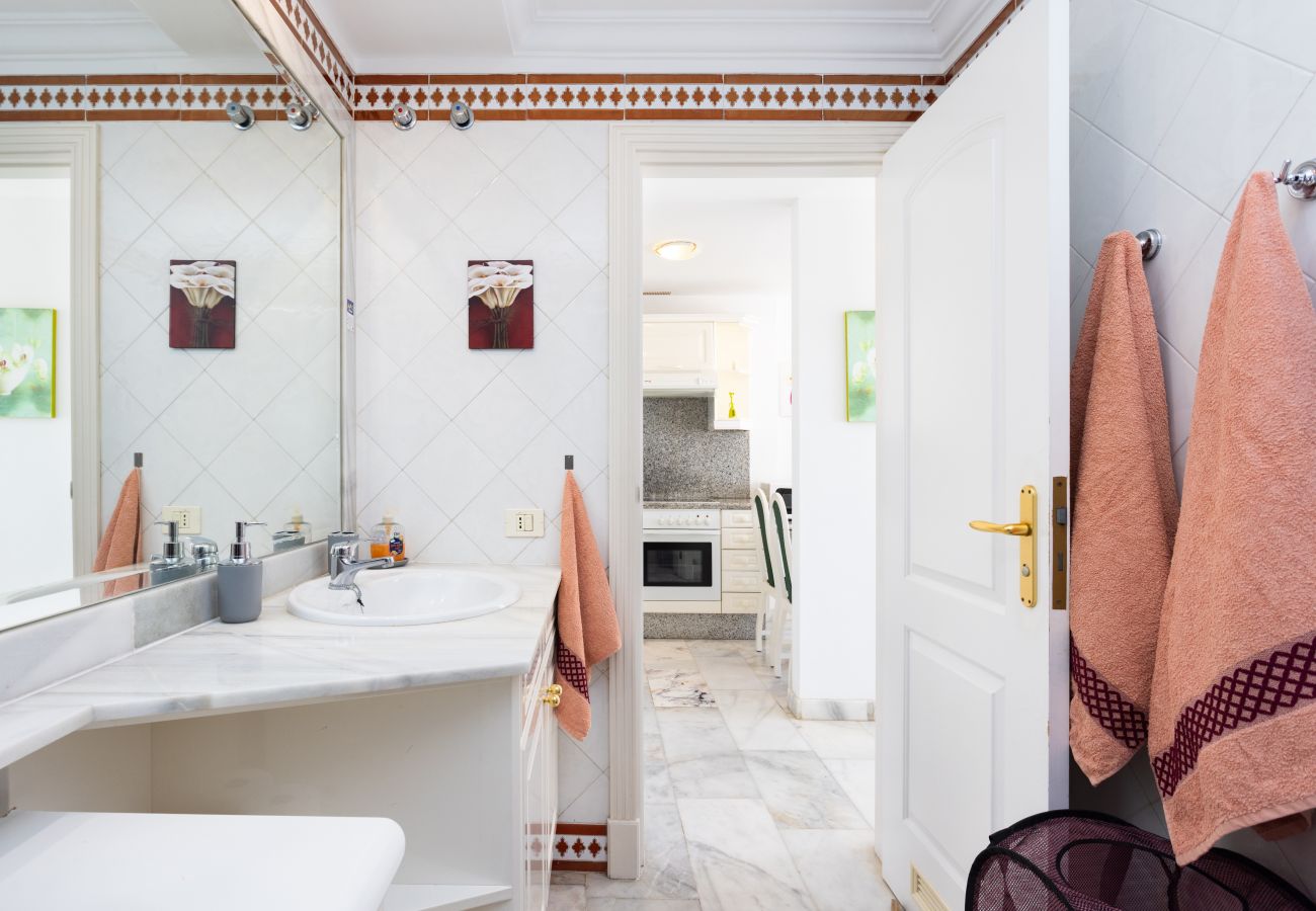 Apartment in Santiago del Teide - OkStay - Los Gigantes Apartment with views and pool