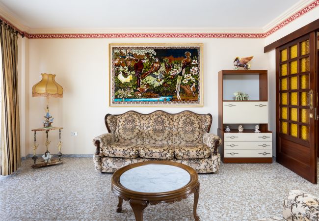 Maison à La Victoria de Acentejo - OkStay Family house, Teide view, La Victoria Maison à La Victoria de Acentejo - OkStay Family house, Teide view, La Victoria