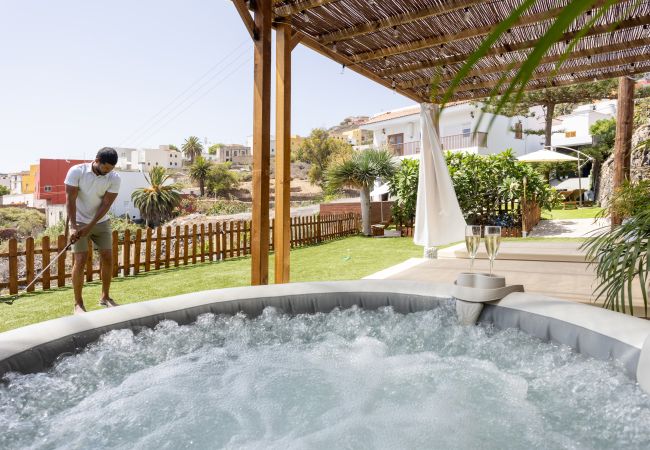 Villa à Fasnia - OkStay Villa Arali: Lujo renovado en Tenerife Villa à Fasnia - OkStay Villa Arali: Lujo renovado en Tenerife
