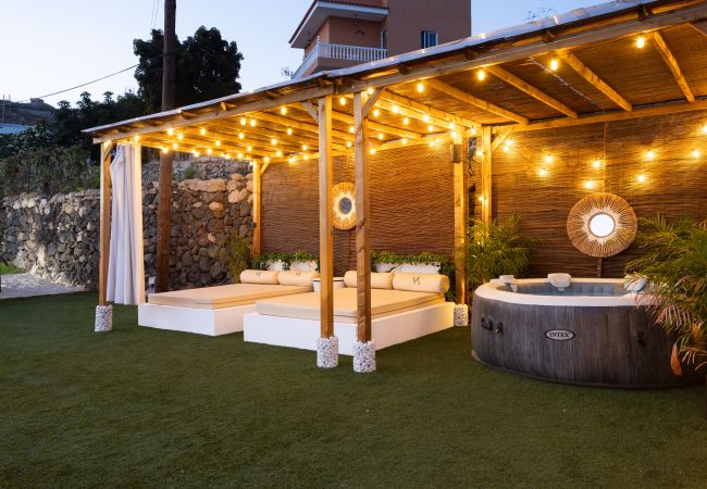 Villa à Fasnia - OkStay Villa Arali: Lujo renovado en Tenerife Villa à Fasnia - OkStay Villa Arali: Lujo renovado en Tenerife