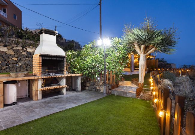 Villa à Fasnia - OkStay Villa Arali: Lujo renovado en Tenerife Villa à Fasnia - OkStay Villa Arali: Lujo renovado en Tenerife