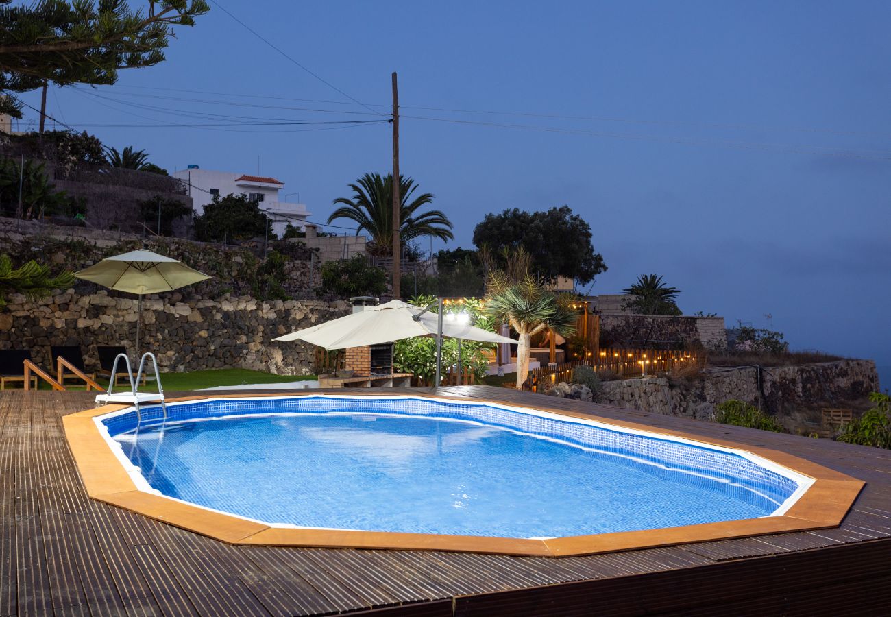 Villa à Fasnia - OkStay Villa Arali: Lujo renovado en Tenerife