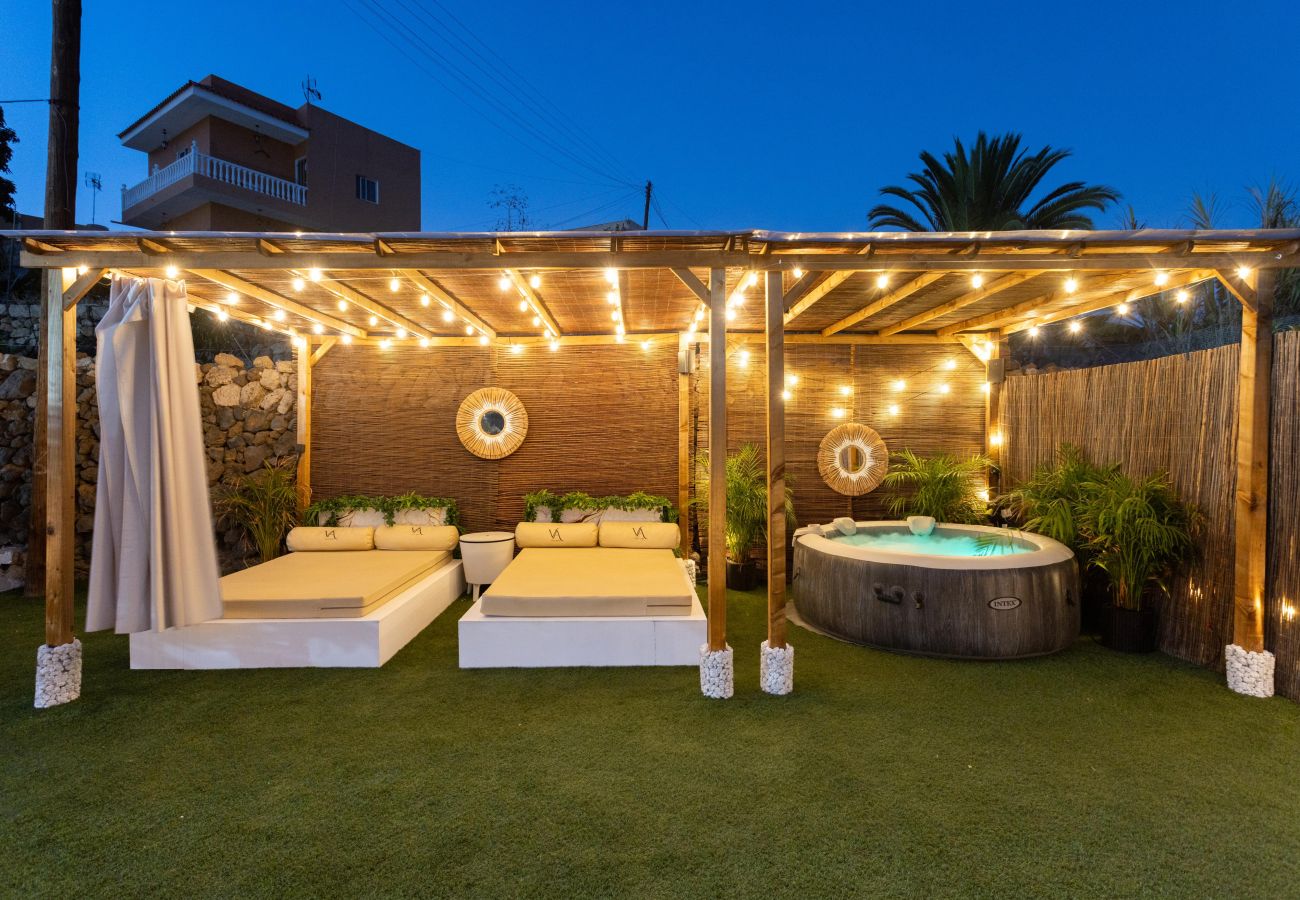 Villa a Fasnia - OkStay Villa Arali: Lujo renovado en Tenerife