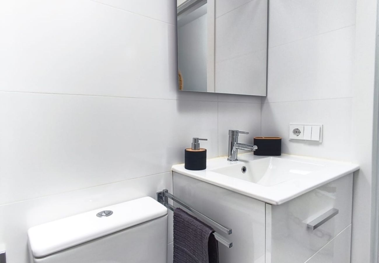 Studio a Arona - OkStay - Tenbel - Estudio con piscina en Costa del Silencio