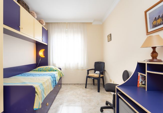 Apartamento em Adeje - OkStay Lantana Penthouse with terrace and ocean views Apartamento em Adeje - OkStay Lantana Penthouse with terrace and ocean views