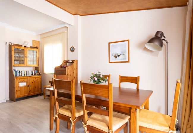 Apartamento em Adeje - OkStay Lantana Penthouse with terrace and ocean views Apartamento em Adeje - OkStay Lantana Penthouse with terrace and ocean views