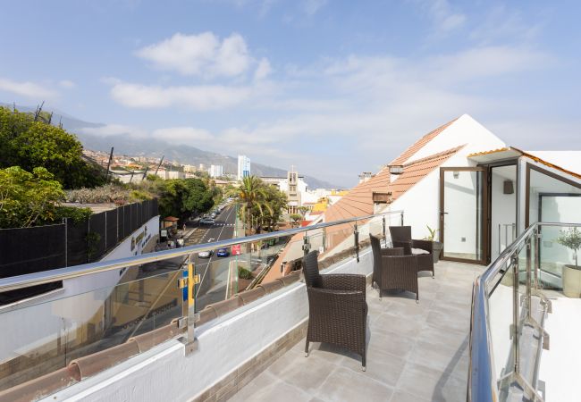 Apartamento em Puerto de la Cruz - OkStay Penthouse Bencomo mit Strandblick Apartamento em Puerto de la Cruz - OkStay Penthouse Bencomo mit Strandblick