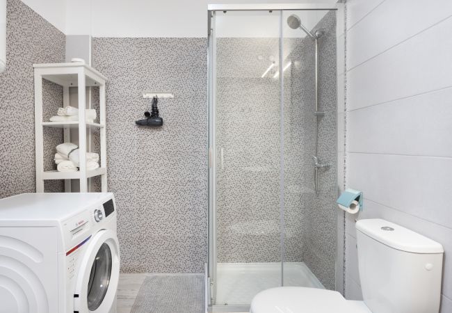 Apartamento em Adeje - OkStay Marina Palace Tenerife  Apartamento em Adeje - OkStay Marina Palace Tenerife