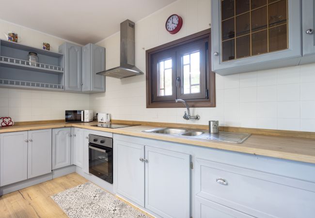 Casa em San Cristobal de La Laguna - OKStay Casa de campo Ortigal 1, Tenerife Casa em San Cristobal de La Laguna - OKStay Casa de campo Ortigal 1, Tenerife