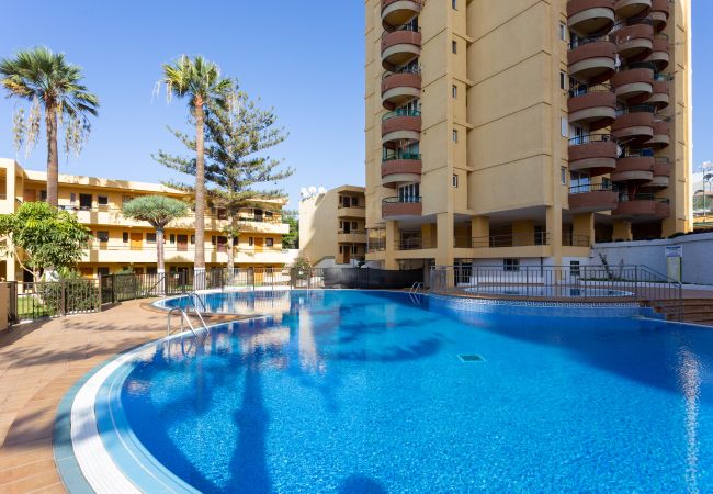 Apartamento em Arona - OkStay Torres Del Sol Tenerife  Apartamento em Arona - OkStay Torres Del Sol Tenerife