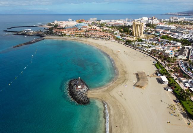 Apartamento em Arona - OkStay Torres Del Sol Tenerife  Apartamento em Arona - OkStay Torres Del Sol Tenerife