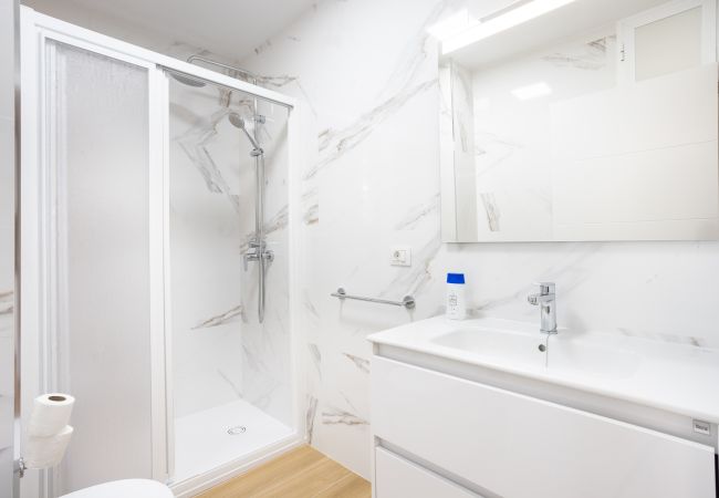 Apartamento em Arona - OkStay Torres Del Sol Tenerife  Apartamento em Arona - OkStay Torres Del Sol Tenerife