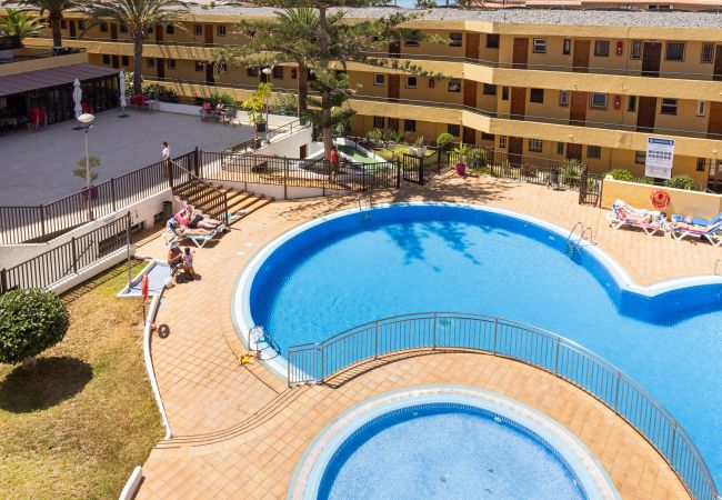 Apartamento em Arona - OkStay Torres Del Sol Tenerife  Apartamento em Arona - OkStay Torres Del Sol Tenerife
