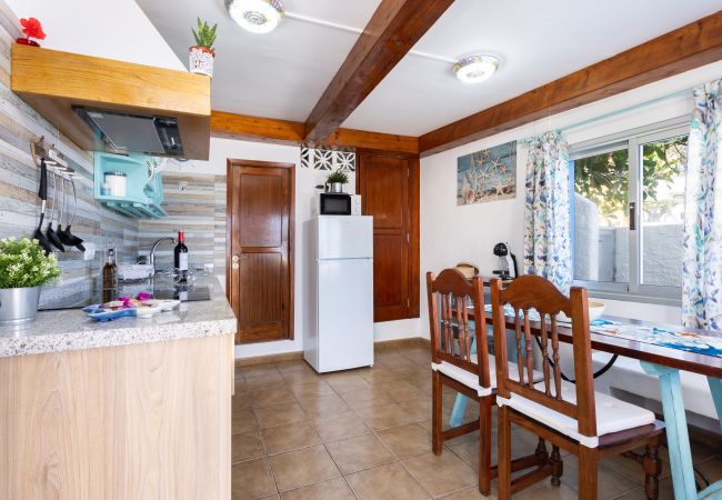 Casa em La Matanza de Acentejo - OkStay - Casa Lali con piscina natural. Casa em La Matanza de Acentejo - OkStay - Casa Lali con piscina natural.