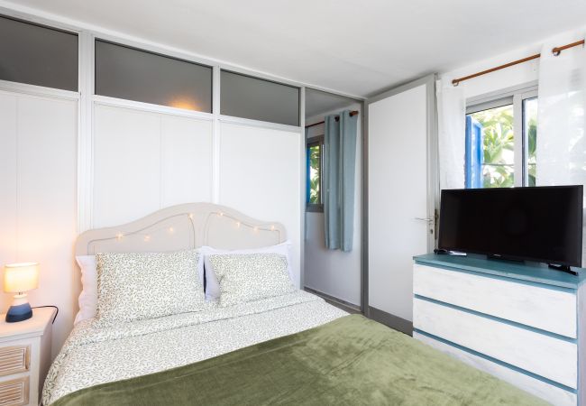 Casa em La Matanza de Acentejo - OkStay - Casa Lali con piscina natural. Casa em La Matanza de Acentejo - OkStay - Casa Lali con piscina natural.