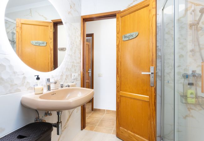 Apartamento em Candelaria - OkStay - Ático con terraza y vistas al mar Candelaria Apartamento em Candelaria - OkStay - Ático con terraza y vistas al mar Candelaria