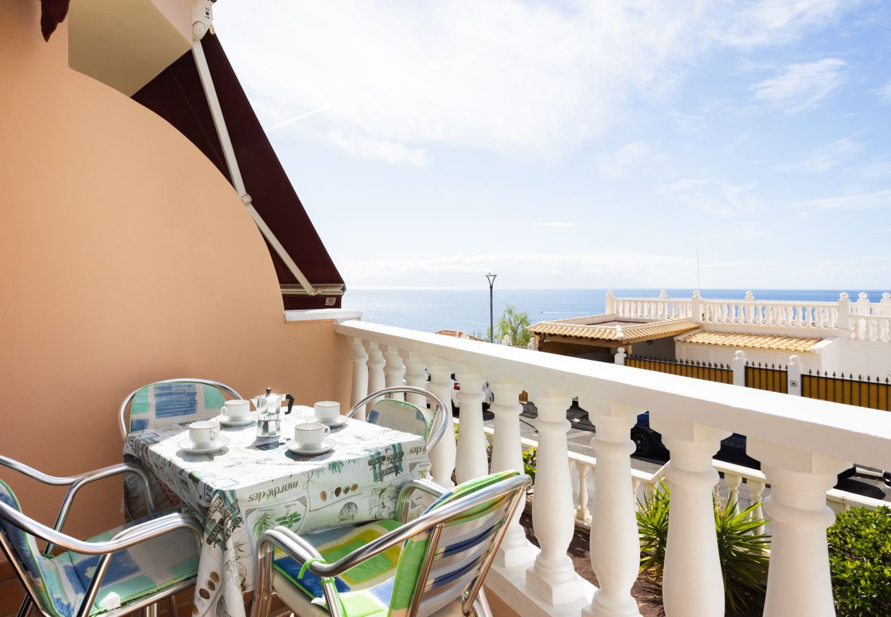 Apartamento em Santiago del Teide - OkStay - Apto Los Gigantes con vistas y piscina